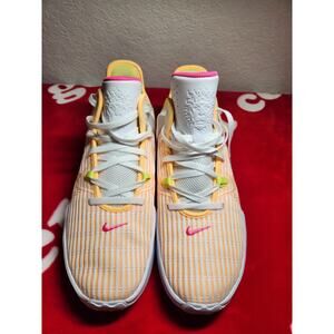 Nike LeBron Witness 7 Men’s Basketball Shoes Size 13 CZ4052-101 Light Bone...